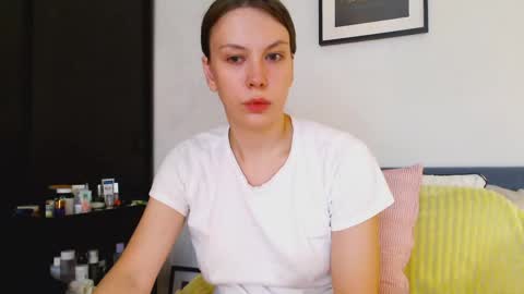 Snapshot of scarlettford chatting on June 2026 11:23:01 AM Scarlett online show from June 2026 11:23:01 AM