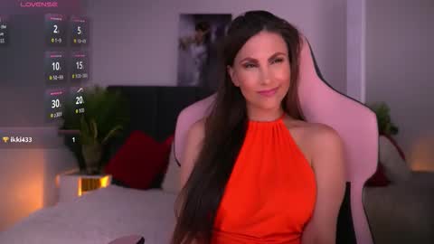 scarletthalls online show from February 2026 02:59:02 AM