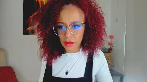 Scarlett online show from October 2025 09:16:01 PM