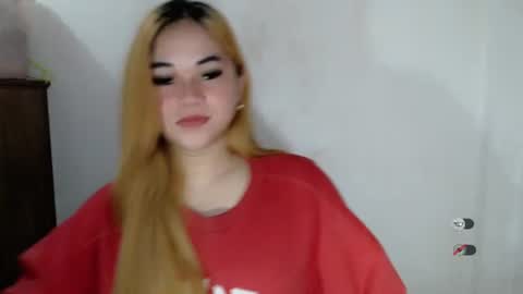 scarletvamp online show from October 2025 11:35:01 PM