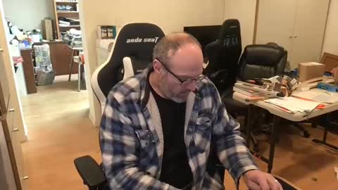 Snapshot of schief6218 chatting on February 2026 12:40:02 AM schief6218 online show from February 2026 12:40:02 AM