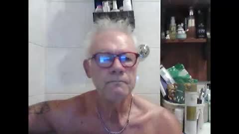 Snapshot of schizzodoro chatting on September 2025 03:19:02 AM schizzodoro online show from September 2025 03:19:02 AM
