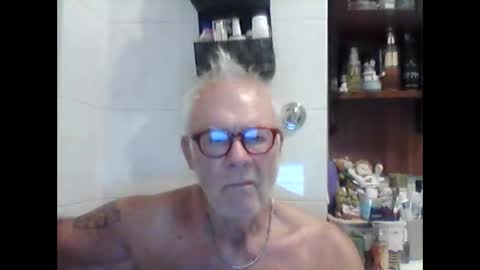 Snapshot of schizzodoro chatting on September 2025 02:57:01 AM schizzodoro online show from September 2025 02:57:01 AM