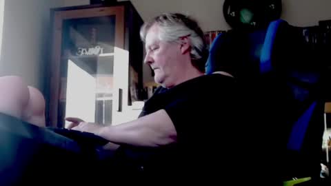 Thomas online show from March 2025 03:05:02 PM