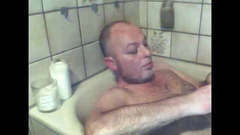 schnibschnab online show from November 2025 06:07:02 PM