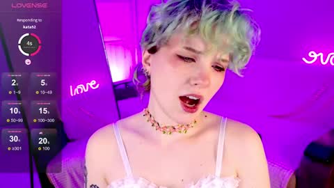 Snapshot of school_love chatting on January 2025 01:36:01 PM Rina online show from January 2025 01:36:01 PM