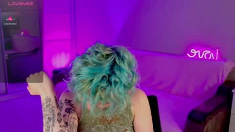 Snapshot of school_love chatting on February 2025 01:07:01 PM Rina online show from February 2025 01:07:01 PM