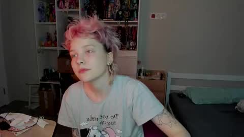 Snapshot of school_love chatting on January 2026 07:56:02 AM Rina online show from January 2026 07:56:02 AM