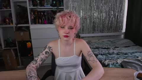 Snapshot of school_love chatting on March 2026 08:26:33 AM Rina online show from March 2026 08:26:33 AM