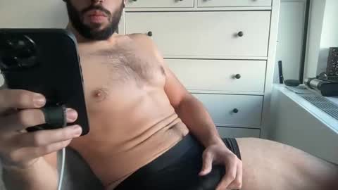 scootdub212 online show from December 2024 09:11:01 PM