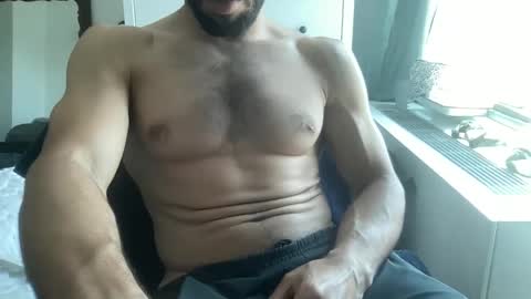 Snapshot of scootdub212 chatting on May 2026 04:24:02 PM scootdub212 online show from May 2026 04:24:02 PM