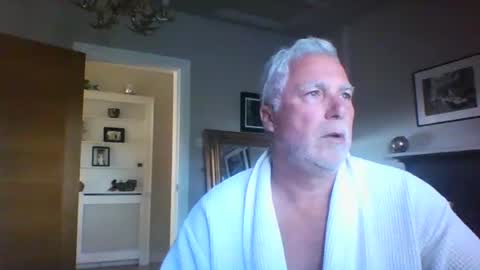 scoti55 online show from May 2026 06:09:01 PM