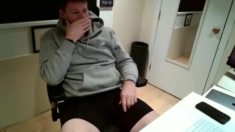 Snapshot of scotsmanx chatting on February 2026 02:32:01 AM scotsmanx online show from February 2026 02:32:01 AM