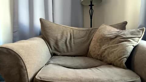 Snapshot of scotsmanx chatting on February 2026 02:14:01 PM scotsmanx online show from February 2026 02:14:01 PM