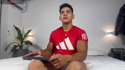 Andrew Flintt online show from November 2025 03:45:01 PM