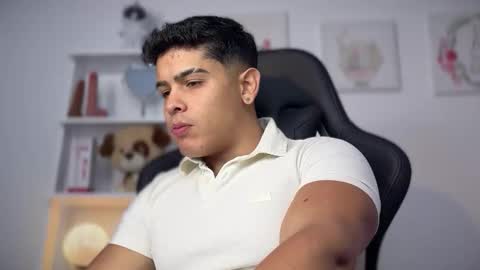 Andrew Flintt online show from December 2025 12:40:01 AM