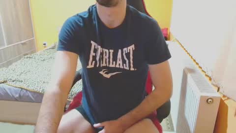 Snapshot of scotty_98 chatting on January 2025 10:34:01 PM scotty_98 online show from January 2025 10:34:01 PM