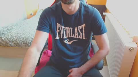 Snapshot of scotty_98 chatting on January 2025 01:01:01 PM scotty_98 online show from January 2025 01:01:01 PM