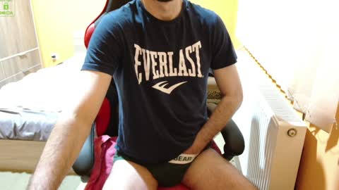 Snapshot of scotty_98 chatting on February 2025 07:11:01 PM scotty_98 online show from February 2025 07:11:01 PM