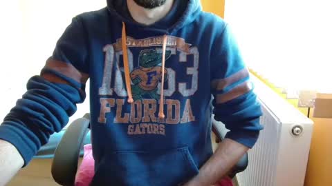 Snapshot of scotty_98 chatting on March 2025 12:26:01 PM scotty_98 online show from March 2025 12:26:01 PM