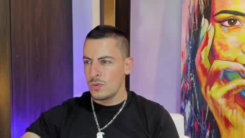 Snapshot of scotty_music chatting on May 2026 01:25:02 AM Ricardo online show from May 2026 01:25:02 AM