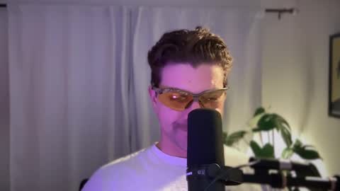 Snapshot of scottybeam chatting on December 2024 09:33:01 AM Scotty online show from December 2024 09:33:01 AM