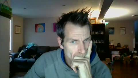 Snapshot of scroach11 chatting on January 2025 05:06:01 PM GettOffMyLawn online show from January 2025 05:06:01 PM