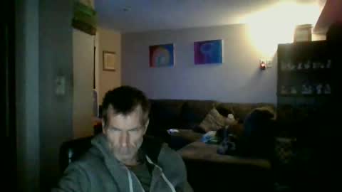 Snapshot of scroach11 chatting on November 2025 07:33:02 AM GettOffMyLawn online show from November 2025 07:33:02 AM