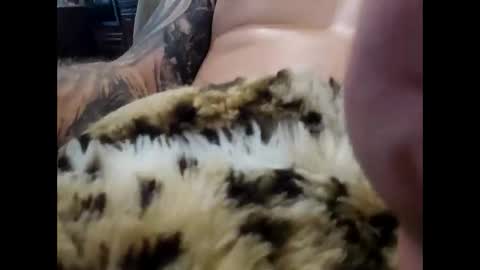 Snapshot of scruff2022 chatting on December 2024 01:40:01 PM Scruff2022 online show from December 2024 01:40:01 PM