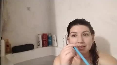 Snapshot of scumbagsmith chatting on December 2024 07:56:01 PM Danni online show from December 2024 07:56:01 PM