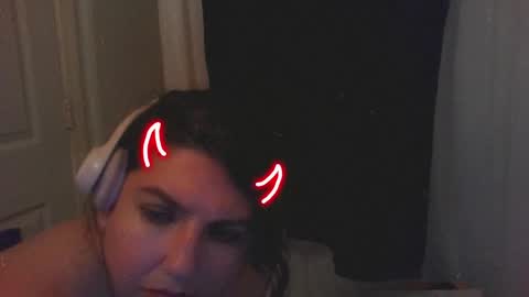 Snapshot of scumbagsmith chatting on October 2025 06:52:02 PM Danni online show from October 2025 06:52:02 PM