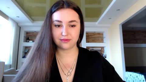 Snapshot of sea_cocktail chatting on February 2025 01:01:01 PM Elizabeth online show from February 2025 01:01:01 PM