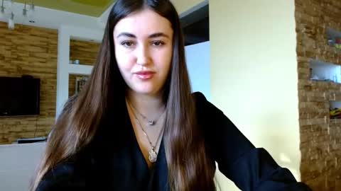 Snapshot of sea_cocktail chatting on October 2025 06:47:02 AM Elizabeth online show from October 2025 06:47:02 AM