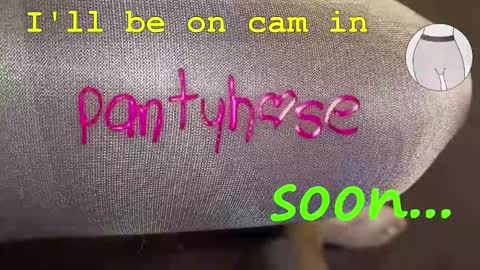 Snapshot of seamlessly chatting on February 2025 05:07:02 PM seamlessly online show from February 2025 05:07:02 PM