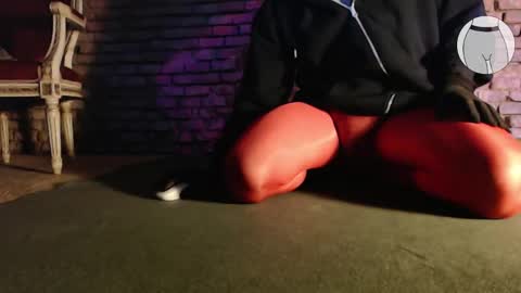 Snapshot of seamlessly chatting on November 2025 06:07:02 PM seamlessly online show from November 2025 06:07:02 PM