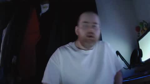 Snapshot of seanv24 chatting on February 2025 04:37:01 AM seanv26 online show from February 2025 04:37:01 AM