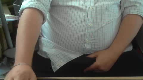 Snapshot of seathrough chatting on September 2025 09:53:02 AM Falco J online show from September 2025 09:53:02 AM