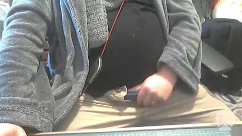 Snapshot of seathrough chatting on February 2026 03:28:01 PM Falco J online show from February 2026 03:28:01 PM