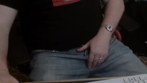 Snapshot of seathrough chatting on February 2026 12:10:01 AM Falco J online show from February 2026 12:10:01 AM