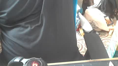 Snapshot of seathrough chatting on March 2026 01:17:01 PM Falco J online show from March 2026 01:17:01 PM