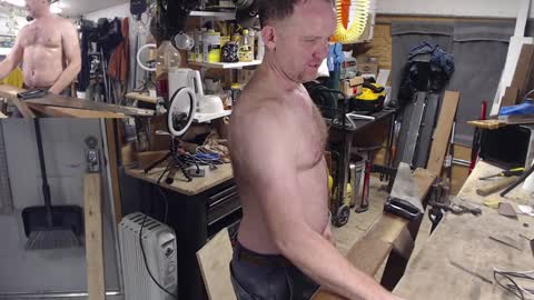 Snapshot of seattlemanwhore chatting on December 2024 04:50:01 PM Seattlemanwhore online show from December 2024 04:50:01 PM