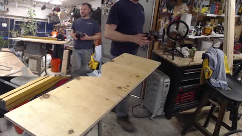 Snapshot of seattlemanwhore chatting on January 2025 03:50:01 PM Seattlemanwhore online show from January 2025 03:50:01 PM