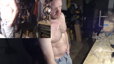 Snapshot of seattlemanwhore chatting on January 2025 04:08:02 PM Seattlemanwhore online show from January 2025 04:08:02 PM