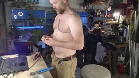 Snapshot of seattlemanwhore chatting on October 2025 02:25:01 PM Seattlemanwhore online show from October 2025 02:25:01 PM