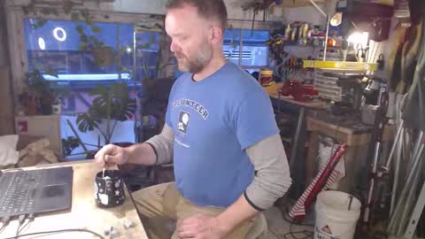 Snapshot of seattlemanwhore chatting on November 2025 04:00:02 PM Seattlemanwhore online show from November 2025 04:00:02 PM