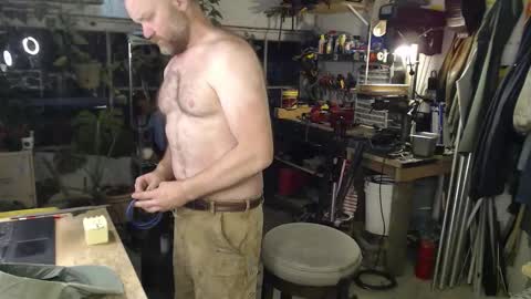 Snapshot of seattlemanwhore chatting on November 2025 03:05:01 PM Seattlemanwhore online show from November 2025 03:05:01 PM