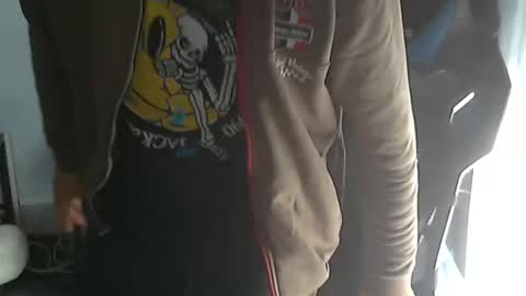 Snapshot of seba881975 chatting on September 2025 09:03:01 AM Sba Fr online show from September 2025 09:03:01 AM