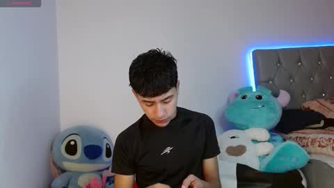 sebas_fire4 online show from March 2026 10:49:02 PM