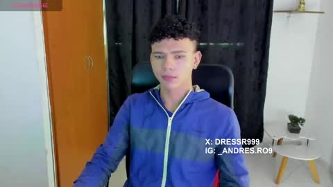 Snapshot of sebascuterouss chatting on April 2026 12:44:02 PM sebas 3 online show from April 2026 12:44:02 PM