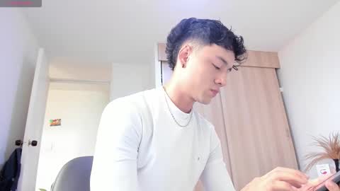 Snapshot of sebastian_dash chatting on October 2025 07:58:02 PM SEBAS online show from October 2025 07:58:02 PM